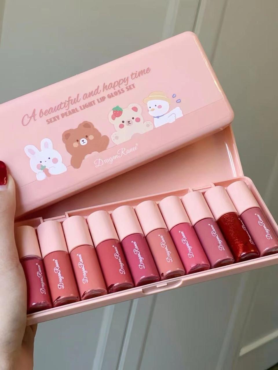 “Dreamy Blush Mini Lip Gloss Collection – 10-Shade Gift Set”